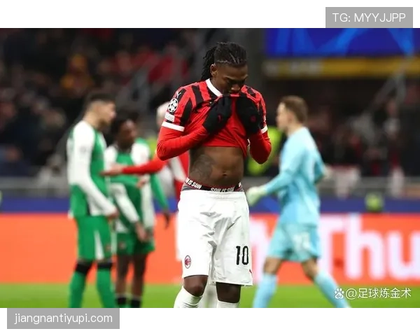 莱奥国家队地位争议：战术适配还是数据不足？