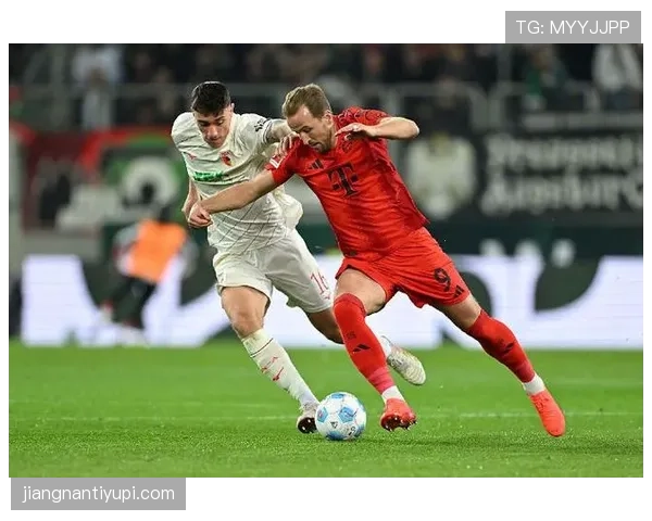 从边路压制到中路拥堵：拜仁慕尼黑进攻结构变化